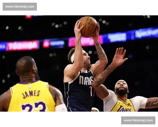 拉塞尔两年 1300 万加盟独行侠 东契奇后场新搭档填补欧文空缺